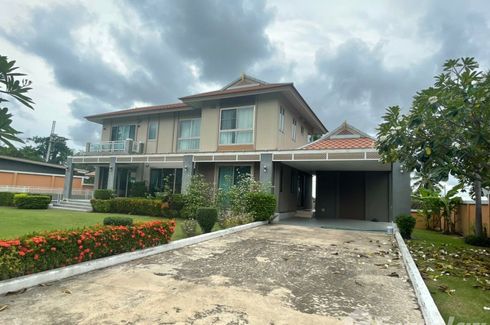 4 Bedroom Villa for rent in Grand Regent Residence, Pong, Chonburi