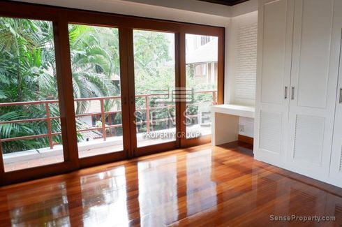 5 Bedroom House for rent in Khlong Tan, Bangkok near BTS Phrom Phong