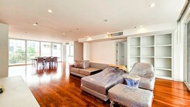 4 Bedroom Condo for rent in Phra Khanong Nuea, Bangkok near BTS Ekkamai