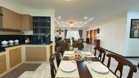 3 Bedroom House for rent in Na Kluea, Chonburi