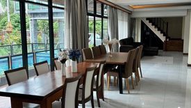 6 Bedroom House for rent in Pa Daet, Chiang Mai