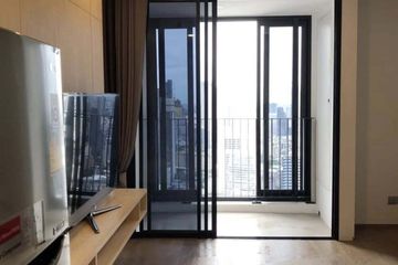 1 Bedroom Condo for rent in Si Phraya, Bangkok near MRT Sam Yan