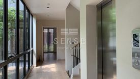 4 Bedroom House for sale in ARNA Ekamai, Phra Khanong Nuea, Bangkok near BTS Ekkamai