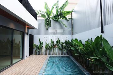 4 Bedroom House for sale in Khlong Tan Nuea, Bangkok