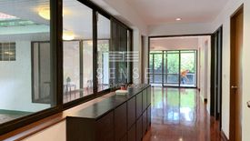 5 Bedroom House for rent in Thung Maha Mek, Bangkok near BTS Chong Nonsi