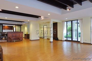 3 Bedroom House for rent in Khlong Tan Nuea, Bangkok