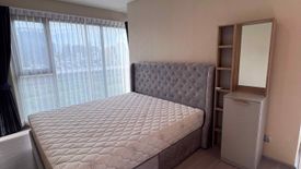 2 Bedroom Condo for rent in Life Asoke, Makkasan, Bangkok near MRT Phetchaburi