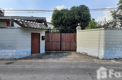 Land for sale in Wat Kanlaya, Bangkok near MRT Itsaraphap