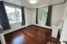 3 Bedroom House for rent in Din Daeng, Bangkok near MRT Phra Ram 9