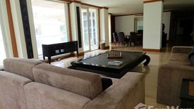 3 Bedroom Condo for rent in Thung Maha Mek, Bangkok near BTS Chong Nonsi