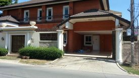 3 Bedroom House for rent in Khlong Tan Nuea, Bangkok