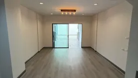 2 Bedroom Townhouse for sale in Nong Chok, Bangkok