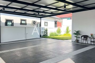 4 Bedroom House for sale in 