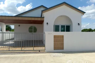 3 Bedroom House for sale in Phayom, Phra Nakhon Si Ayutthaya