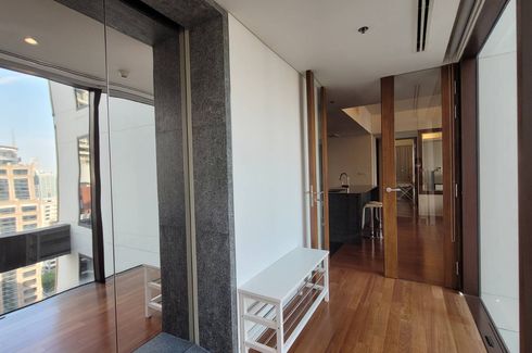2 Bedroom Condo for rent in Hansar Rajdamri, Lumpini, Bangkok near BTS Chit Lom