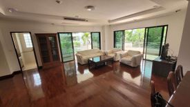 2 Bedroom Condo for rent in Khlong Tan Nuea, Bangkok