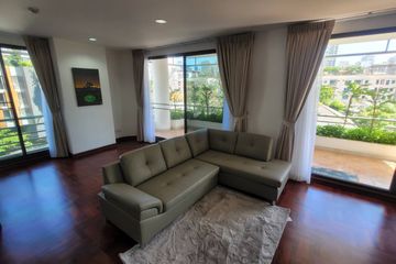 2 Bedroom Condo for rent in Khlong Tan Nuea, Bangkok