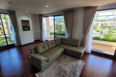 2 Bedroom Condo for rent in Khlong Tan Nuea, Bangkok