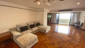 3 Bedroom Condo for rent in Khlong Toei Nuea, Bangkok near Airport Rail Link Makkasan