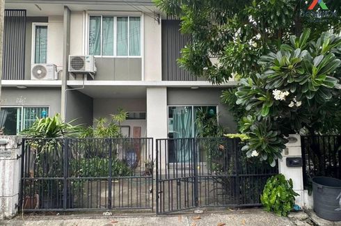 3 Bedroom Townhouse for sale in Sai Kong Din, Bangkok