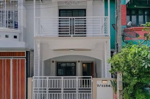 3 Bedroom Townhouse for sale in Sai Noi, Nonthaburi