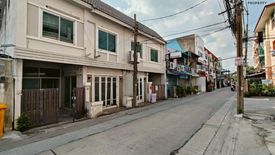 4 Bedroom Townhouse for sale in Phlapphla, Bangkok near MRT Lat Phrao 83