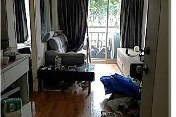 1 Bedroom Condo for sale in Bang Chak, Bangkok