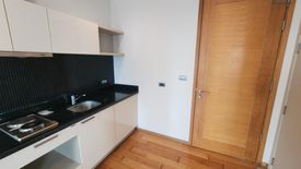 1 Bedroom Condo for sale in Fuse Sathorn - Taksin, Bang Lamphu Lang, Bangkok near BTS Wongwian Yai