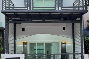 3 Bedroom House for sale in Sai Noi, Nonthaburi