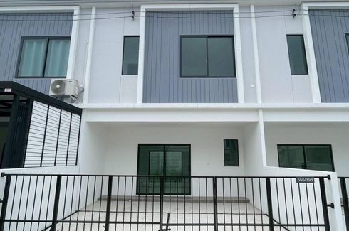 3 Bedroom Townhouse for rent in Racha Thewa, Samut Prakan