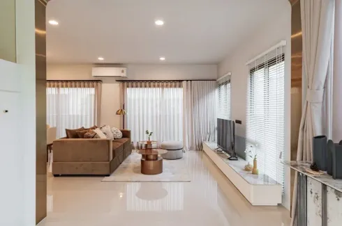 4 Bedroom House for rent in Burasiri Krungthep Kreetha, Hua Mak, Bangkok
