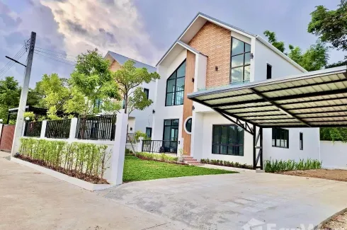 4 Bedroom House for sale in Nong Khwai, Chiang Mai