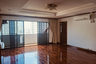 Condo for rent in Sethiwan Residence, Khlong Toei Nuea, Bangkok near Airport Rail Link Makkasan
