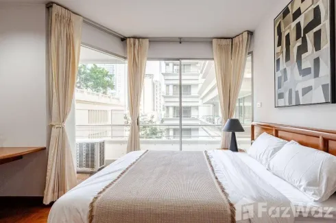 3 Bedroom Apartment for rent in Ma Peng Seng Apartment, Khlong Toei Nuea, Bangkok near BTS Asoke