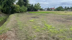 Land for sale in Ban Waen, Chiang Mai