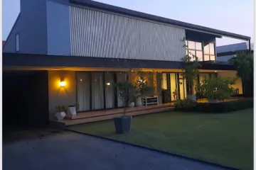 4 Bedroom House for rent in Prawet, Bangkok