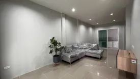 3 Bedroom Townhouse for sale in Pitakhome 3, Ratsada, Phuket
