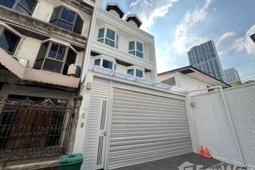 4 Bedroom Townhouse for sale in Khlong Toei Nuea, Bangkok near MRT Sukhumvit