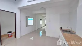 4 Bedroom House for sale in Pruklada Pinklao Sai 5 Village, Bang Toei, Nakhon Pathom