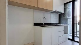 1 Bedroom Condo for sale in The Green Place, Bang Na, Bangkok near BTS Udom Suk