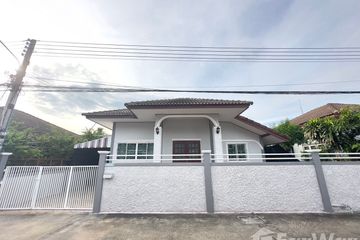 3 Bedroom House for sale in Pak Nam Pho, Nakhon Sawan