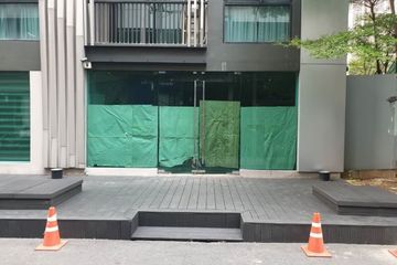 Commercial for rent in Khlong Toei, Bangkok near BTS Asoke