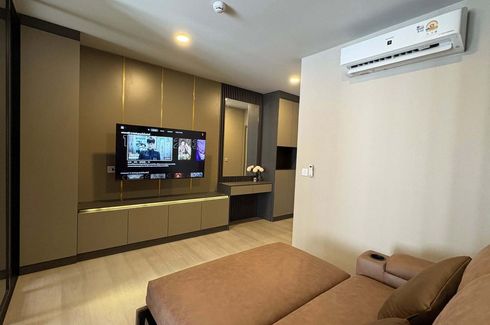 Condo for rent in Aspire Onnut Station, Phra Khanong, Bangkok near BTS On Nut
