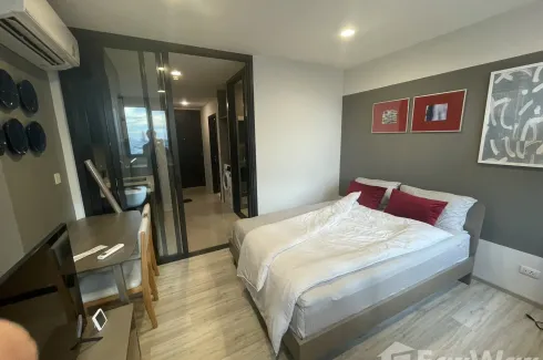 1 Bedroom Condo for sale in XT Huaikhwang, Din Daeng, Bangkok near MRT Huai Khwang