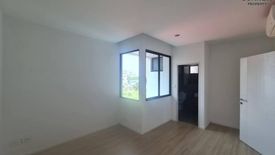 3 Bedroom Townhouse for sale in Nirvana Define Rama 9, Saphan Sung, Bangkok near Airport Rail Link Hua Mak