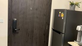 1 Bedroom Condo for sale in XT Huaikhwang, Huai Khwang, Bangkok near MRT Huai Khwang