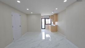 2 Bedroom Condo for sale in Sathorn Happy Land Tower, Thung Wat Don, Bangkok near BTS Chong Nonsi