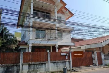 4 Bedroom House for sale in Lat Phrao, Bangkok