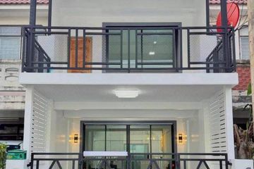 3 Bedroom Townhouse for sale in Talat Khwan, Nonthaburi