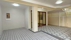 3 Bedroom Townhouse for sale in Baan Pruksa 30/1, Bang Khu Rat, Nonthaburi